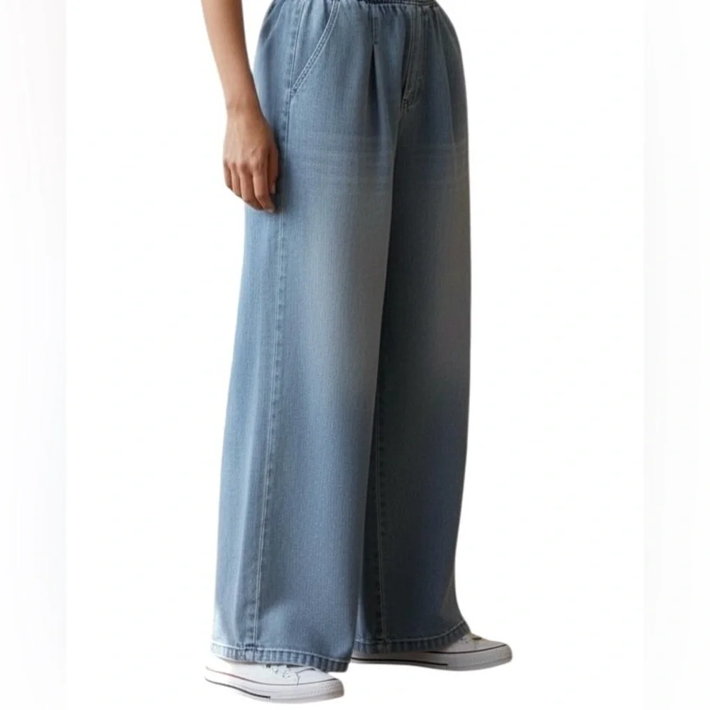 Wide leg Pleated Jean Back zip Light to medium wash Modern Women L Baggy Stretch - Picture 1 of 12